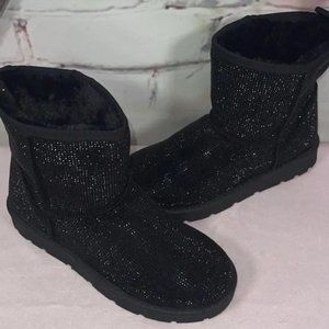 Torrid size 11 black bling boots